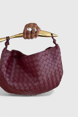 https://cdn.shopify.com/s/files/1/0964/1161/5556/files/Soera-Clio-bag-11-Photoroom_e3259ac8-3858-47f1-a85b-c5e19af5ffcd.png?v=1771009290