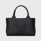 https://cdn.shopify.com/s/files/1/0964/1161/5556/files/bronte_bolso.png?v=1771009290